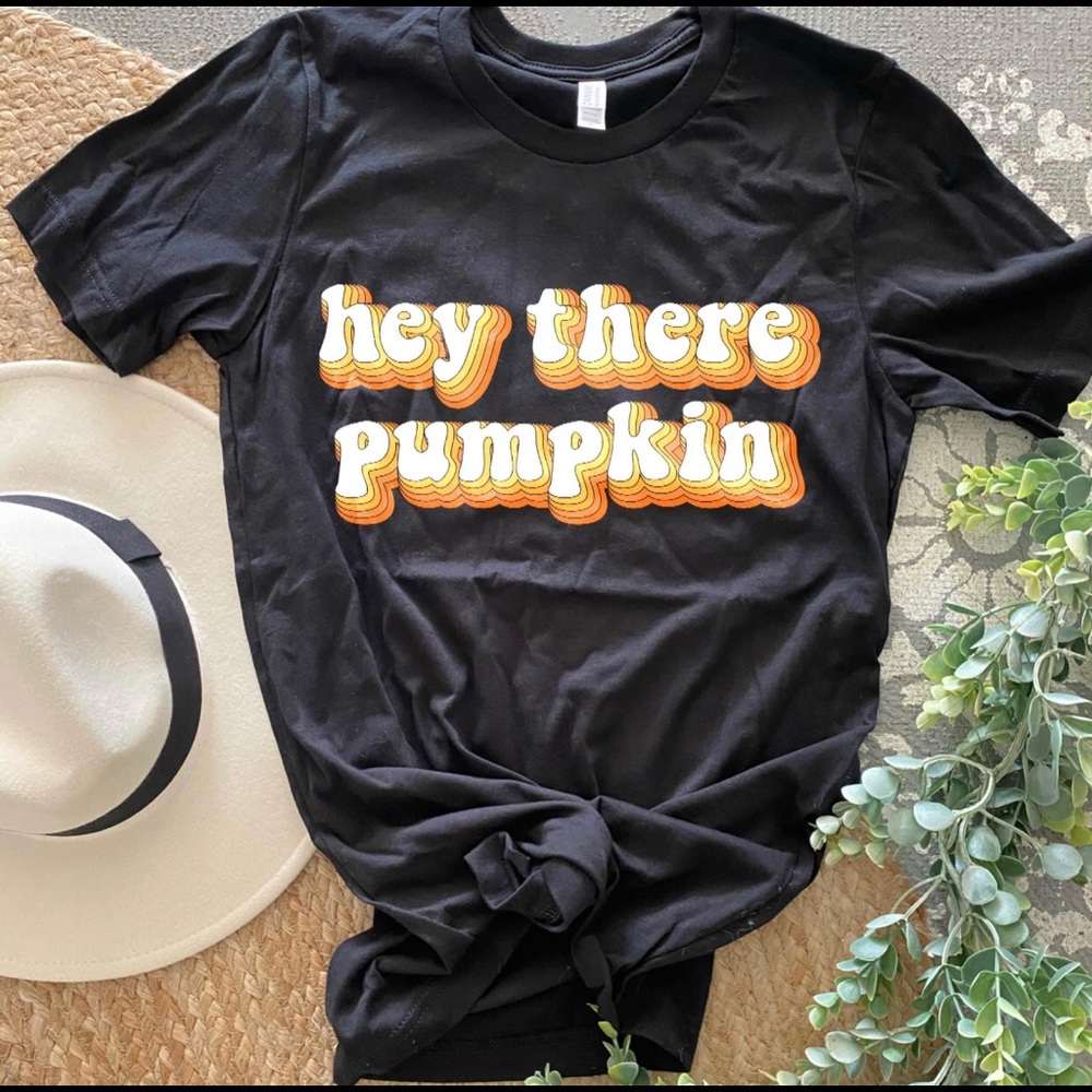 Hey There Pumpkin graphic tee